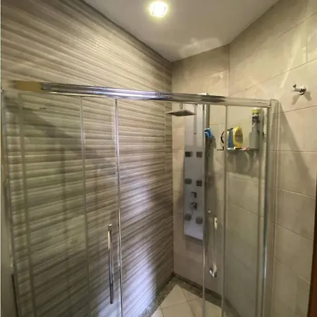 Room's Service Swieqi Saint Julian's